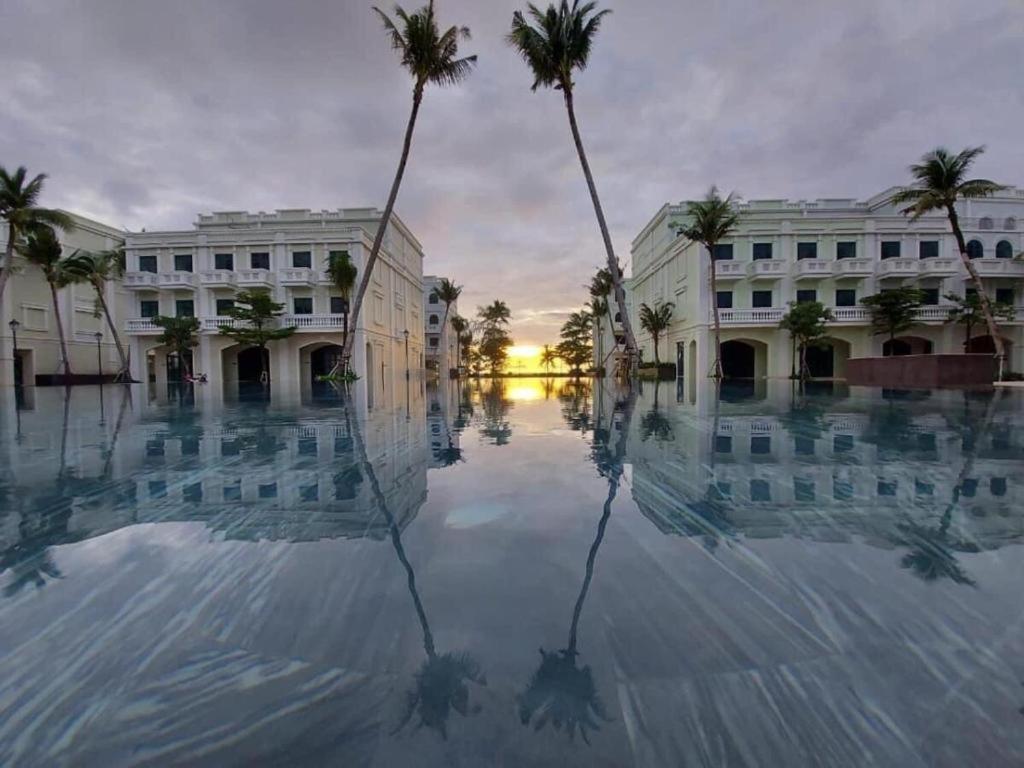 Marina Resort Waterfront Minh Phu Quoc Beach Swimming Pool Exterior photo